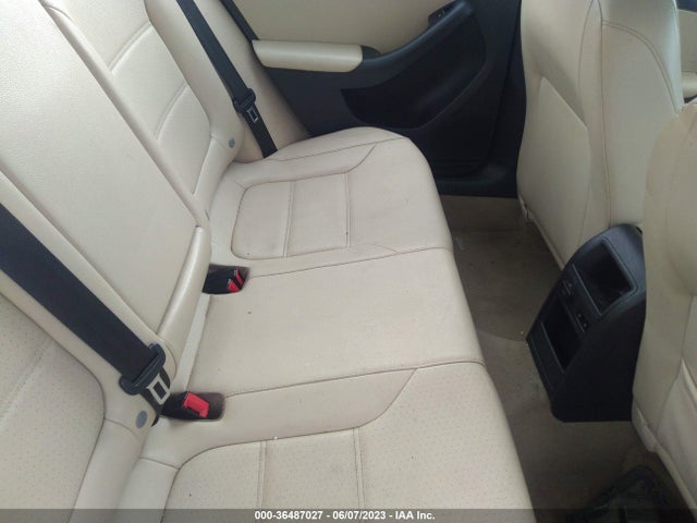 3VWD17AJ8EM400291 Volkswagen Jetta Sedan Se