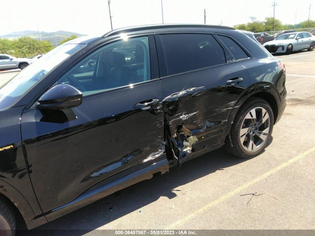 2021 Audi e-tron, VIN: WA1AAAGE2MB021705