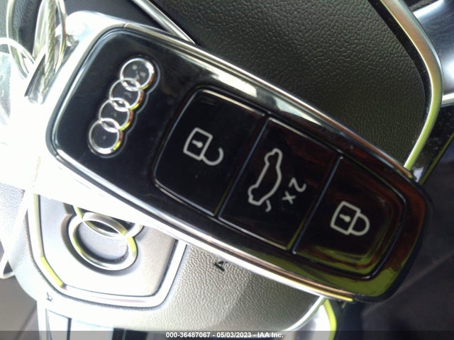 2021 Audi e-tron, VIN: WA1AAAGE2MB021705