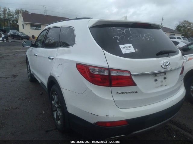 2016 HYUNDAI SANTA FE SE VIN: KM8SMDHF2GU136304