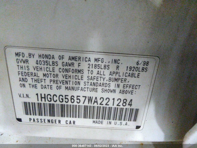 1998 HONDA ACCORD SDN EX VIN: 1HGCG5657WA221284