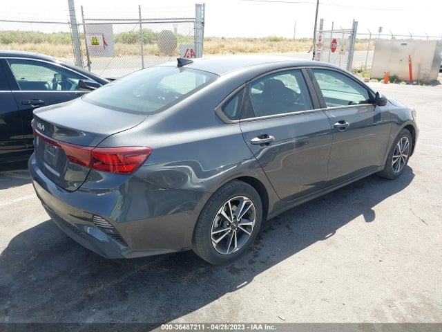 36487211 :رقم المزاد ، 3KPF24AD9PE524777 vin ، 2023 Kia Forte Lxs مزاد بيع