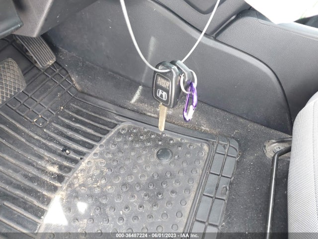 Honda CR-V LX 2019 2HKRW6H30KH207856 Image 11