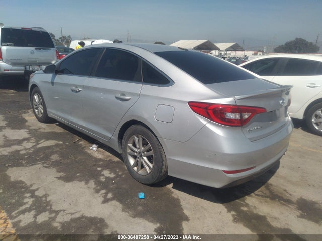 Hyundai SONATA SE 2017 5NPE24AF0HH585767 Image 4