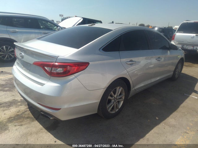 Hyundai SONATA SE 2017 5NPE24AF0HH585767 Image 5