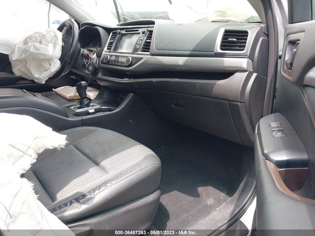Toyota Highlander Le 2018 5TDZZRFH1JS249744 Image 5