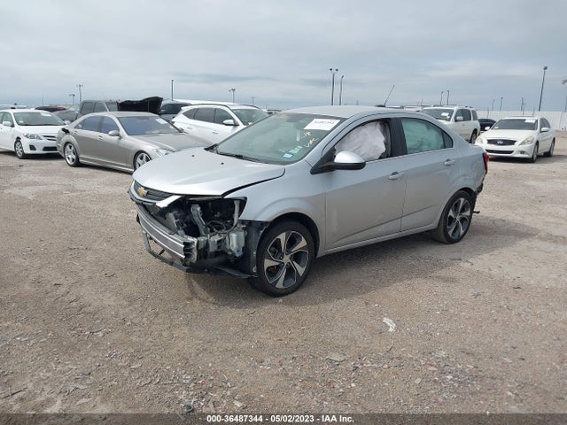 Chevrolet Sonic Premier 2018 1G1JF5SB8J4134045 Image 2