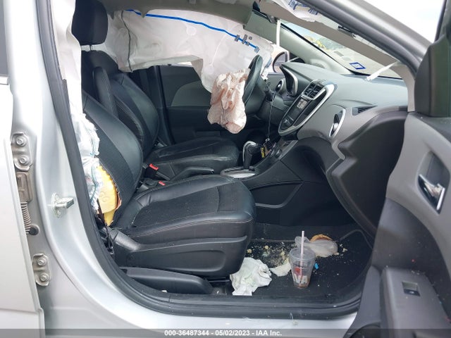 Chevrolet Sonic Premier 2018 1G1JF5SB8J4134045 Image 7