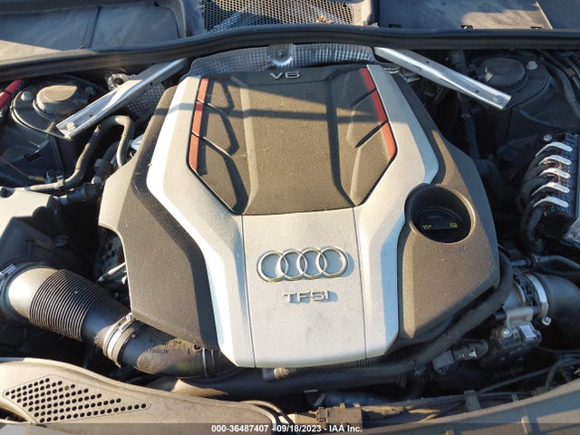 WAUR4AF50JA010458 Audi S5