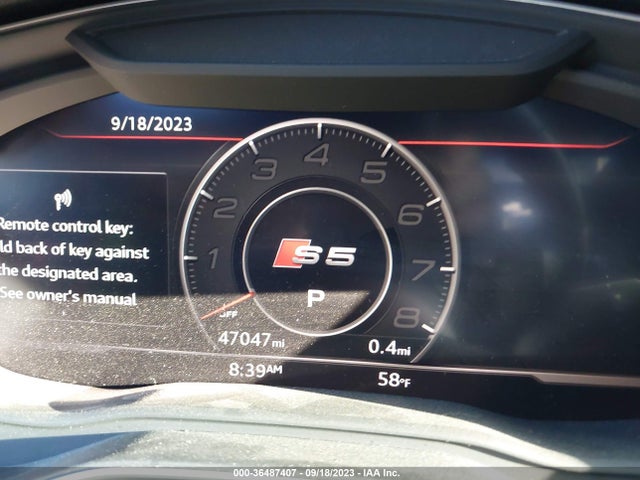 WAUR4AF50JA010458 Audi S5