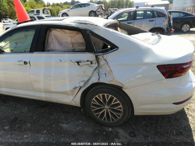 2019 VOLKSWAGEN JETTA 3VWCB7BU7KM235699 Photo 5