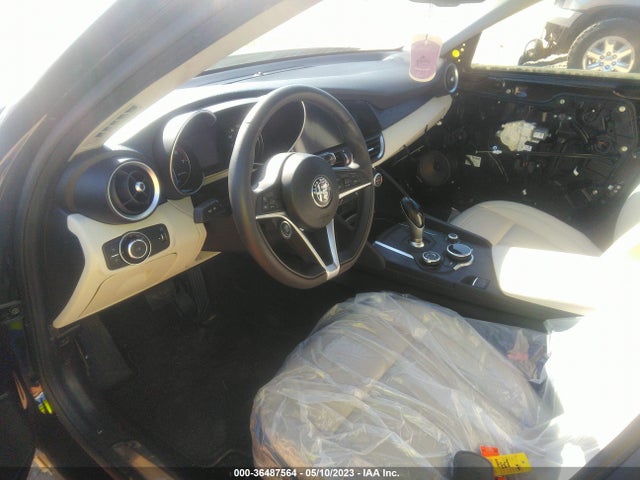 ZARFAMAN2K7600284 Alfa Romeo Giulia Sport