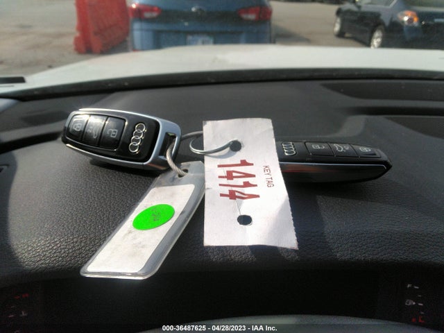 WA1LXAF79MD018332 Audi Q7 Premium Plus