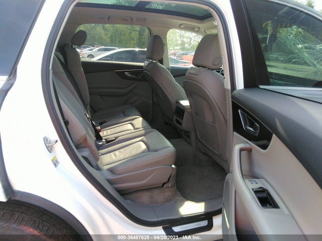 WA1LXAF79MD018332 Audi Q7 Premium Plus