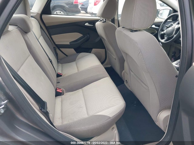 2014 FORD FOCUS SE VIN: 1FADP3F29EL451706
