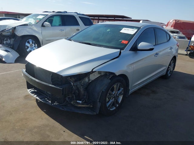 Hyundai ELANTRA SEL 2018 5NPD84LF6JH226419 Image 2
