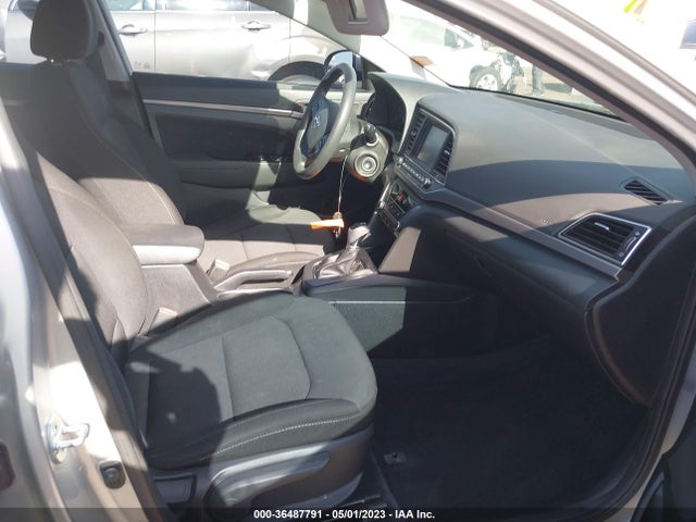 Hyundai ELANTRA SEL 2018 5NPD84LF6JH226419 Image 6