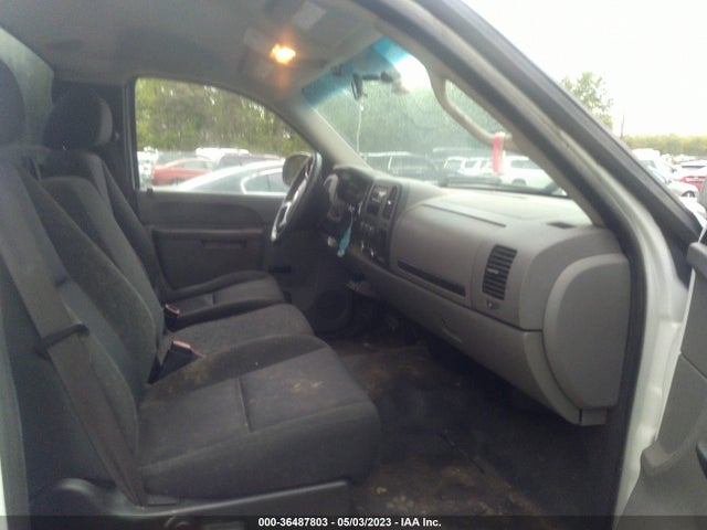 2011 CHEVROLET SILVERADO 2500HD WORK TRUCK VIN: 1GC0CVCG8BF184925