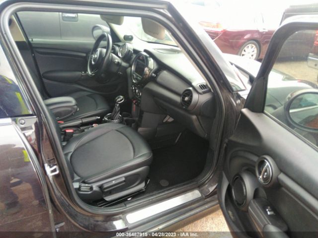 WMWXS5C52FT832666 Mini COOPER HARDTOP 4 DOOR