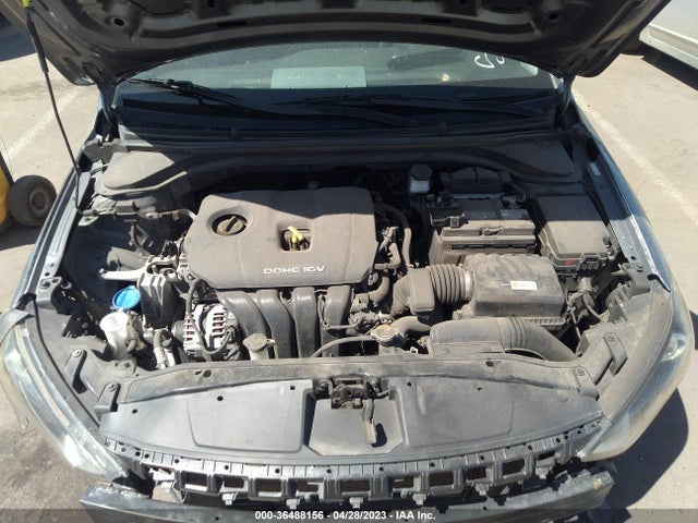Hyundai ELANTRA SE 2018 KMHD74LF0JU583311 Image 11