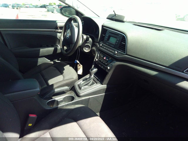 Hyundai ELANTRA SE 2018 KMHD74LF0JU583311 Image 6