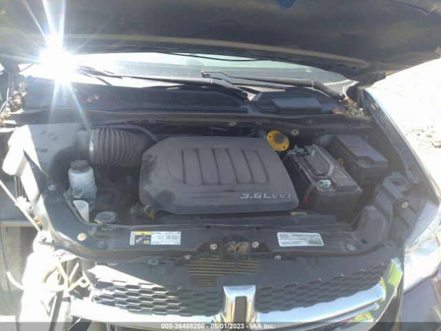 2C4RDGBG7JR180695 Dodge Grand Caravan Se