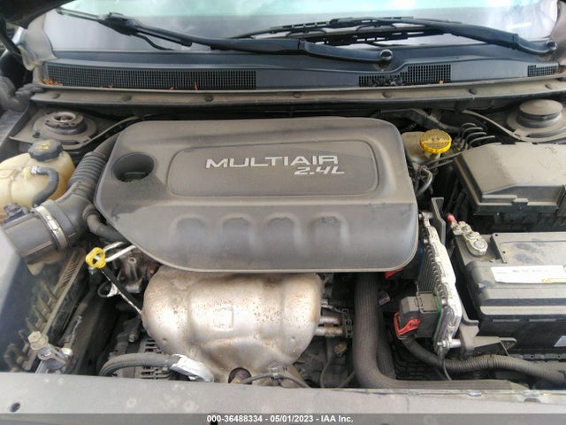 1C3CCCAB4GN127972 Chrysler 200 Limited