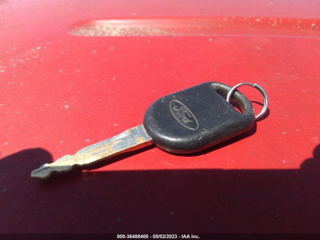 2005 FORD F-150 XLT/LARIAT/XL VIN: 1FTPX12515NB85453