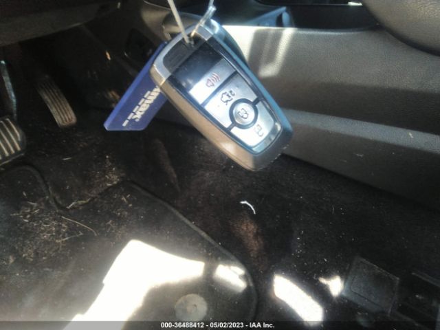 3FA6P0HD4HR302387 Ford FUSION SE