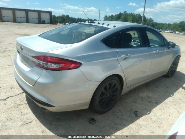 3FA6P0HD4HR302387 Ford FUSION SE