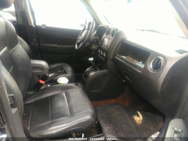 1C4NJRFBXFD118042 Jeep Patriot High Altitude Edition