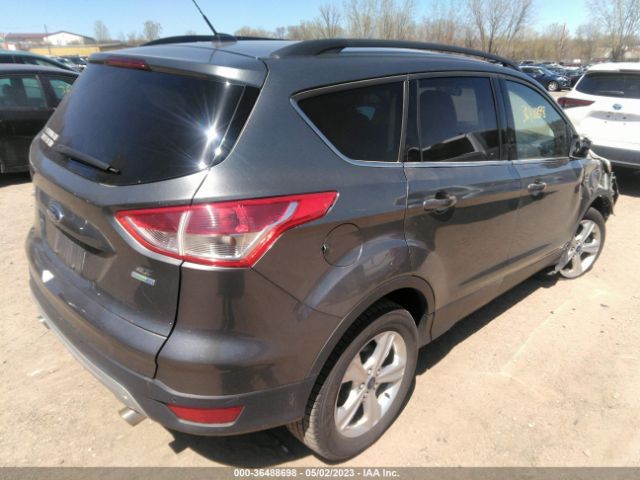 1FMCU9GX8EUE13272 Ford ESCAPE SE