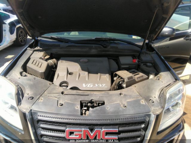 2GKFLNE38H6163049 GMC Terrain Sle