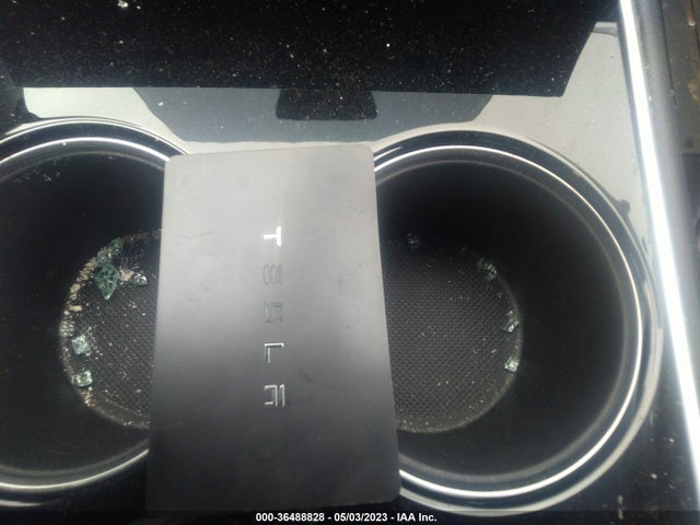 Tesla Model 3 Long Range 2020 5YJ3E1EB4LF649806 Image 3