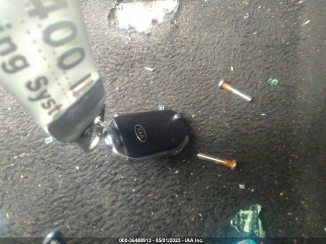 3KPF24AD8LE148065 KIA Forte Lxs