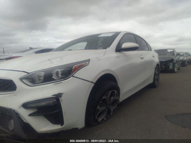 3KPF24AD8LE148065 KIA Forte Lxs