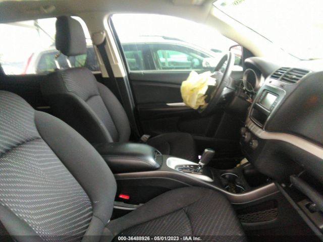 3C4PDCBB5JT381741 Dodge Journey Sxt