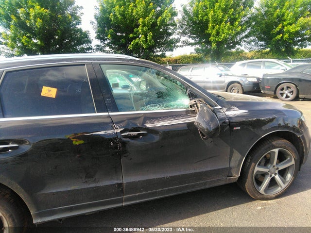 WA1D7AFP2HA063284 Audi Q5 Premium Plus