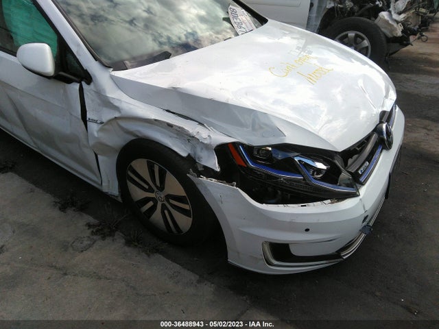 2017 Volkswagen Golf, VIN: WVWPR7AU2HW950254