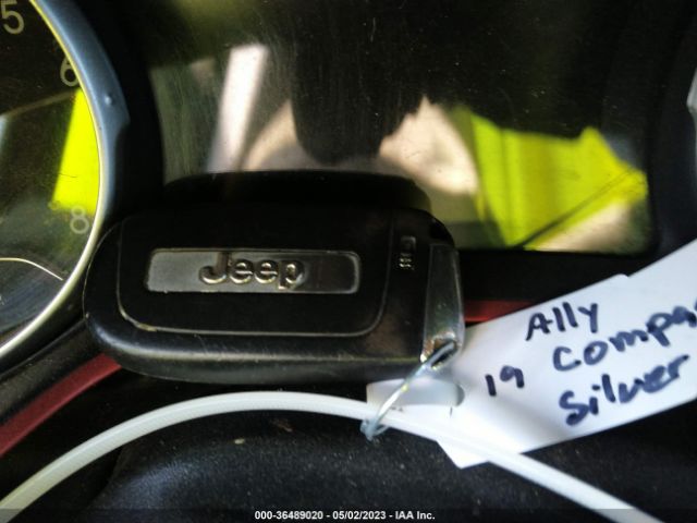 3C4NJDDBXKT650269 Jeep Compass Trailhawk