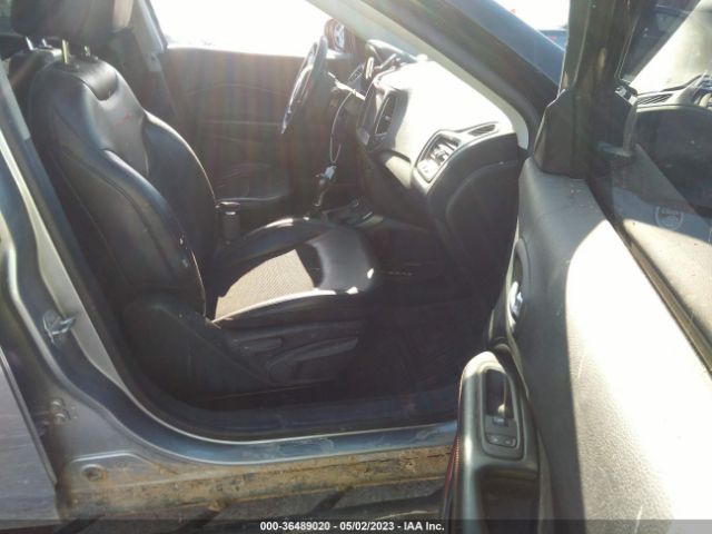 3C4NJDDBXKT650269 Jeep Compass Trailhawk