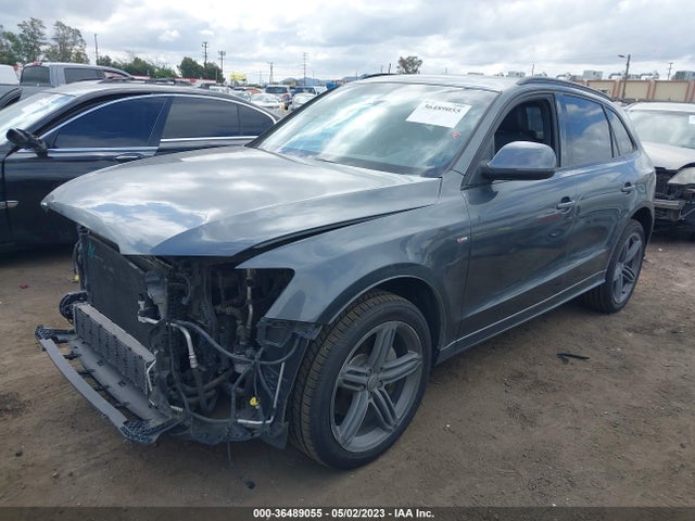 WA1DGAFP9EA076562 Audi Q5 Premium Plus
