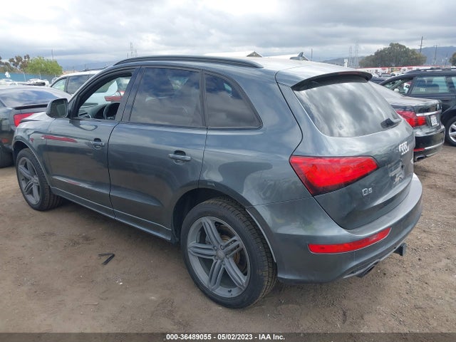 WA1DGAFP9EA076562 Audi Q5 Premium Plus