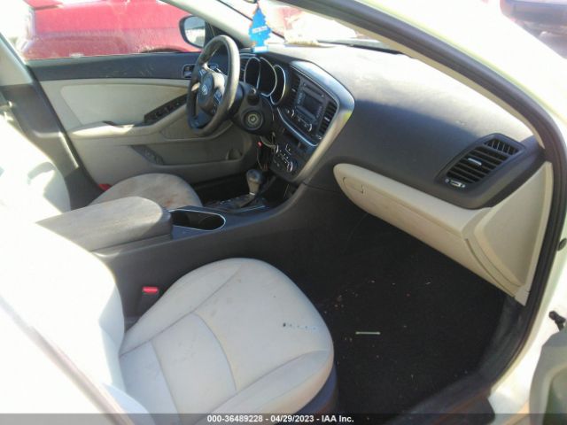 KNAGM4A7XF5547601 KIA Optima Lx