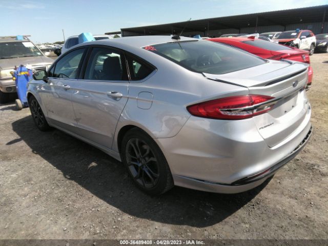 3FA6P0LU4JR116779 Ford Fusion Hybrid Se