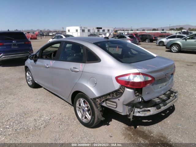 3FADP4BJ0HM119806 Ford FIESTA SE
