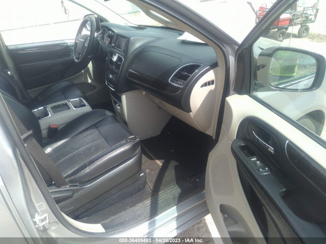 2C4RC1BG2FR618711 Chrysler Town & Country Touring
