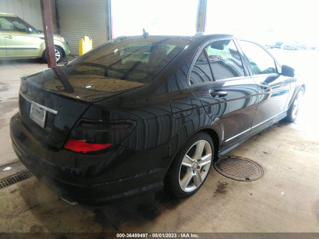 2011 MERCEDES-BENZ C-CLASS C 300 VIN: WDDGF5EB1BA526662