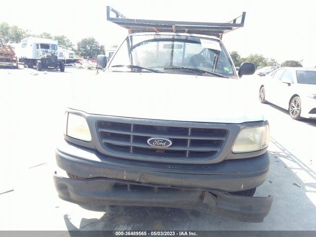 2004 FORD F-150 HERITAGE XL/XLT VIN: 2FTRF17204CA94401