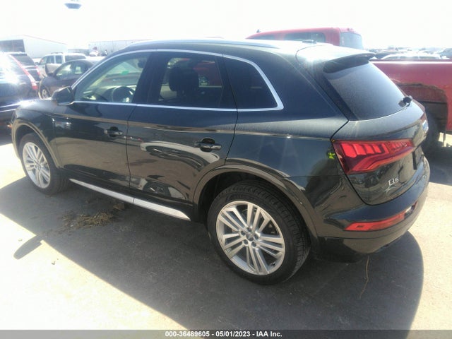 WA1BNBFY0J2088678 Audi Q5 Premium Plus